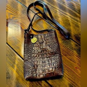 Brahmin Crossbody Bag Tan/Brown. Adjustable strap